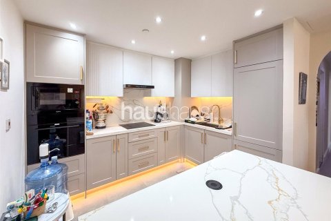 Apartment in Rimal, Jumeirah Beach Residence, Dubai 2 bedrooms, 129 sq.m. № 43735 - photo 9