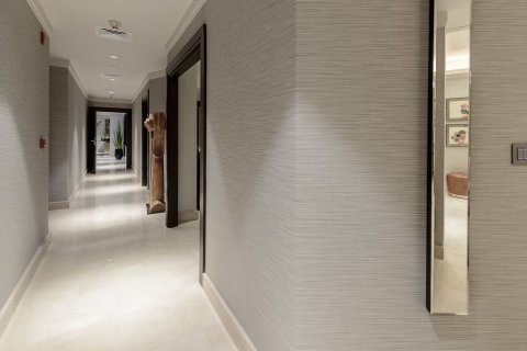 Apartment in THE RESIDENCES JLT in Jumeirah Lake Towers, Dubai 2 bedrooms, 129 sq.m. № 30201 - photo 9