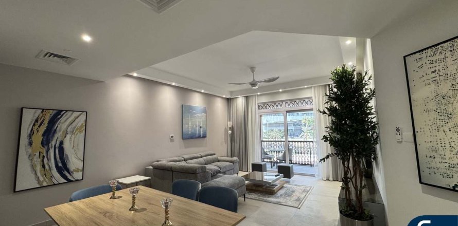 Appartement à Old Town, Dubai, 2 chambres, 131 m², № 79396