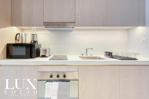 Снять в аренду квартиру в Пальме Джумейре, Дубай: студию, 46м², № 46309 - фото 6