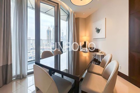 Снять в аренду квартиру в The Address Sky View Towers, Даунтаун Дубай (Даунтаун Бурдж Дубай), Дубай: 3 спальни, 172м², № 46312 - фото 3