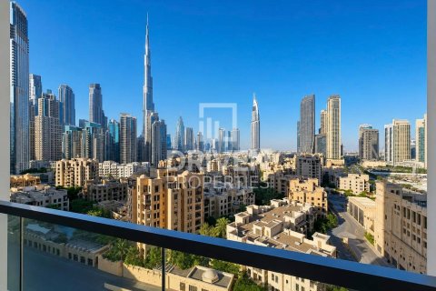 Снять в аренду квартиру в Bellevue Towers, Даунтаун Дубай (Даунтаун Бурдж Дубай), Дубай: 2 спальни, 120.4м², № 134186 - фото 14