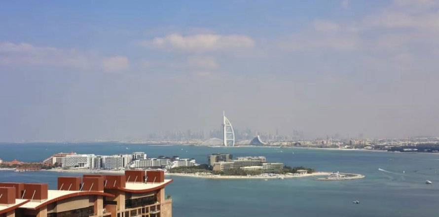 Apartment in Palm Jumeirah, Dubai studio, 45.1 sq.m. № 135205