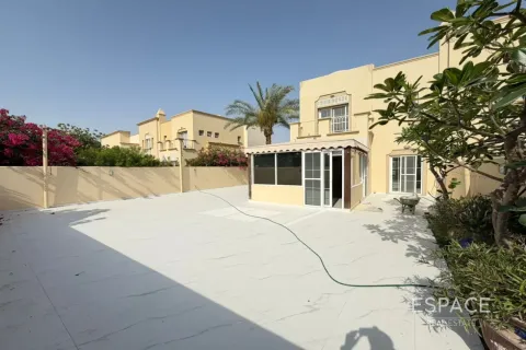 Villa en Springs 15, The Springs, Dubai, 3 dormitorios, 209 m², № 122885 - foto 15