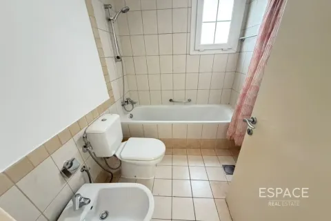 Villa en Springs 15, The Springs, Dubai, 3 dormitorios, 209 m², № 122885 - foto 12