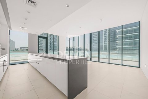 Apartment in District One, Mohammed Bin Rashid City, Dubai 3 bedrooms, 248.89 sq.m. № 140338