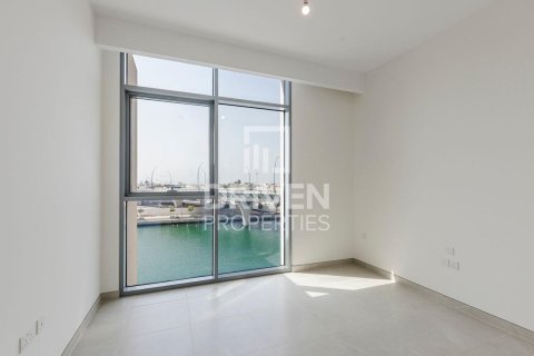 Apartment in Al Wasl, Dubai 2 bedrooms, 123.56 sq.m. № 140339 - photo 8