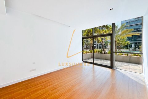 Снять в аренду квартиру в Аль-Васле, Дубай: 3 спальни, 182м², № 123206 - фото 10