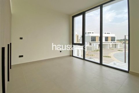 Снять в аренду виллу в Дубай Хилс Эстейт, Дубай: 3 спальни, 387м², № 44989 - фото 8
