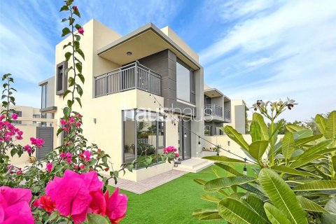 Villa in Maple at Dubai Hills Estate, Dubai Hills Estate, Dubai 4 bedrooms, 271 sq.m. № 44988