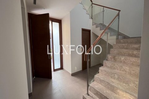 Снять в аренду виллу в Sidra Villas, Дубай Хилс Эстейт, Дубай: 3 спальни, 407м², № 46283 - фото 3