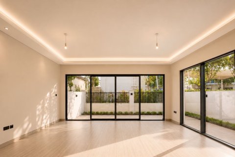 Villa in Damac Lagoons, Dubai 5 bedrooms, 306.58 sq.m. № 142219