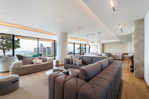 Apartment in Dubai 4 bedrooms, 538 sq.m. № 123821 - photo 9