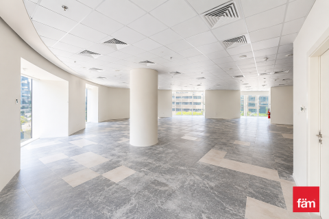 Oficina en Sheikh Zayed Road, Dubai, 269.5 m², № 109341 - foto 18