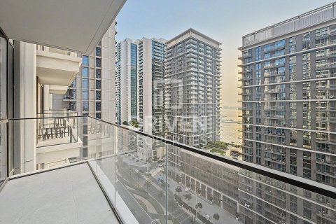 Apartment in EMAAR Beachfront, Dubai Harbour, Dubai 1 bedroom, 73.67 sq.m. № 138405 - photo 13