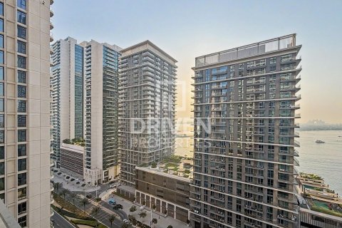 Appartement à EMAAR Beachfront, Dubai Harbour, Dubai, 1 chambre, 73.67 m², № 138405