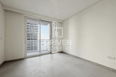 Apartment in EMAAR Beachfront, Dubai Harbour, Dubai 1 bedroom, 73.67 sq.m. № 138405 - photo 5