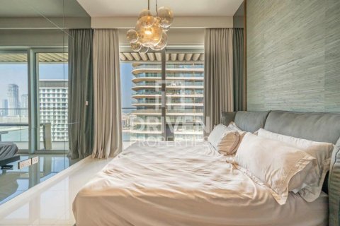 Apartamento en EMAAR Beachfront, Dubai Harbour, Dubai, 1 dormitorio, 87.33 m², № 138404 - foto 8