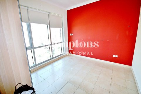 Apartment in The Views 1, The Views, Dubai 1 bedroom, 79.2463 sq.m. № 125078
