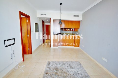 Снять в аренду квартиру в The Views 1, The Views, Дубай: 1 спальня, 79.24625900м², № 125078 - фото 15