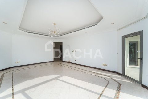 Villa en Garden Homes, Palm Jumeirah, Dubai, 5 dormitorios, 465 m², № 133254 - foto 28