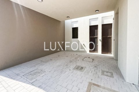 Снять в аренду таунхаус в Villanova, Dubai Land, Дубай: 3 спальни, 184м², № 46446 - фото 13