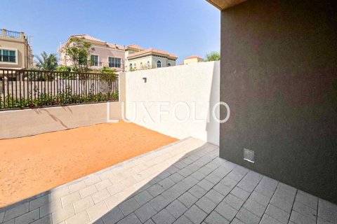 Снять в аренду таунхаус в Villanova, Dubai Land, Дубай: 3 спальни, 184м², № 46446 - фото 14