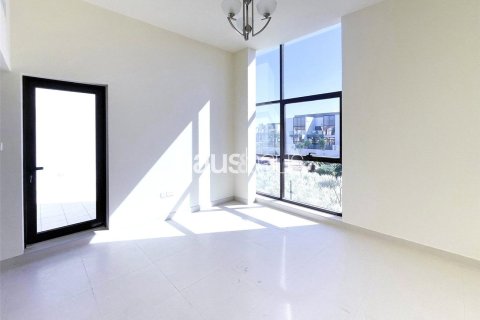 Купить таунхаус в District 11, Мохаммед Бин Рашид Сити, Дубай: 4 спальни, 252м², № 43293 - фото 8
