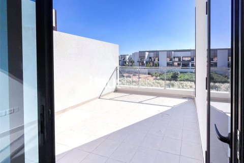 Купить таунхаус в District 11, Мохаммед Бин Рашид Сити, Дубай: 4 спальни, 252м², № 43293 - фото 17