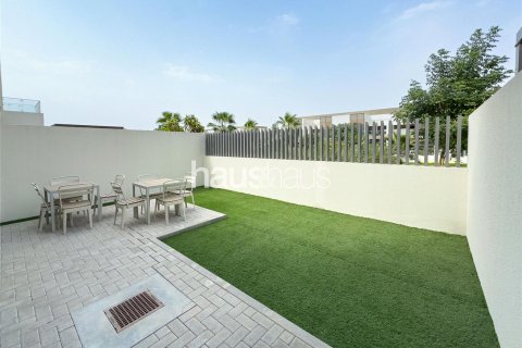 Купить таунхаус в District 11, Мохаммед Бин Рашид Сити, Дубай: 4 спальни, 252м², № 43293 - фото 5