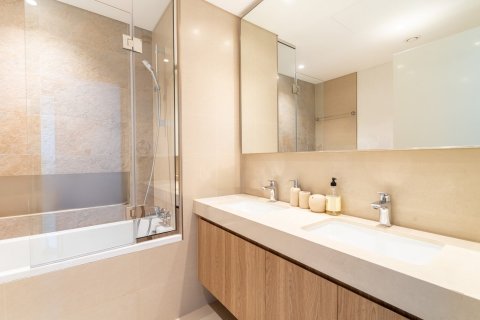 Appartement à Zabeel, Dubai, 2 chambres, 112 m², № 120599 - photo 13