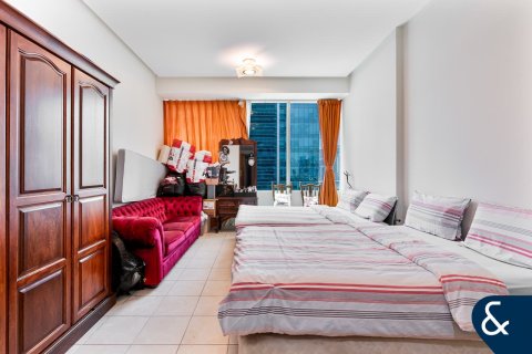 Apartment in Jumeirah Lake Towers, Dubai 2 bedrooms, 189 sq.m. № 74864 - photo 19