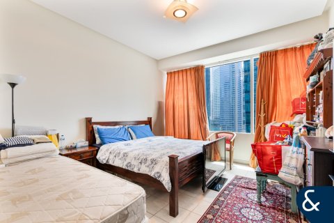 Apartment in Jumeirah Lake Towers, Dubai 2 bedrooms, 189 sq.m. № 74864 - photo 20