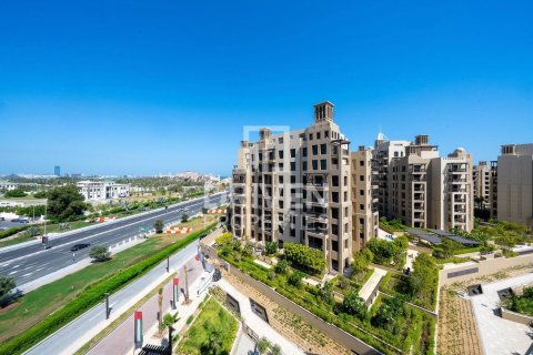 Apartamento en Umm Suqeim 3, Umm Suqeim, Dubai, 1 dormitorio, 69.12 m², № 135546 - foto 2