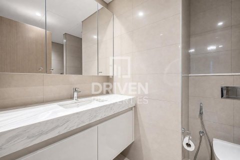 Снять в аренду квартиру в Burj Royale, Даунтаун Дубай (Даунтаун Бурдж Дубай), Дубай: 2 спальни, 86.86м², № 136718 - фото 26