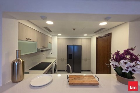 Apartment in Palm Jumeirah, Dubai 2 bedrooms, 179.8 sq.m. № 112032 - photo 9