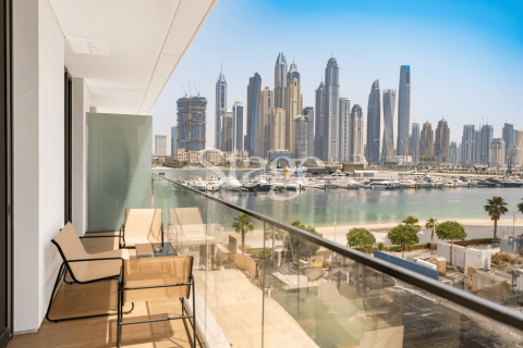 Apartment in EMAAR Beachfront, Dubai Harbour, Dubai 1 bedroom, 79 sq.m. № 56204