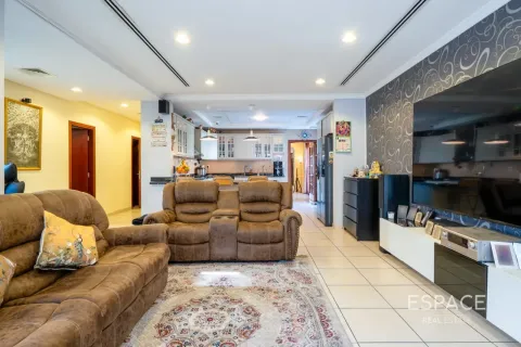 Villa in Green Community West, Green Community, Dubai 4 bedrooms, 390 sq.m. № 122392 - photo 10