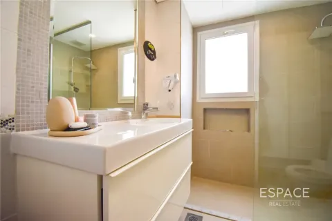 Villa en Springs 4, The Springs, Dubai, 3 dormitorios, 209 m², № 122388 - foto 12