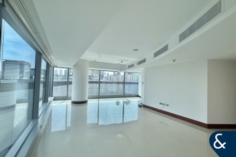 Appartement à World Trade Center, Dubai, 2 chambres, 162 m², № 98757