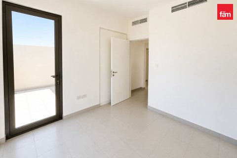 Townhouse in Dubai 3 bedrooms, 140.2 sq.m. № 123742 - photo 7