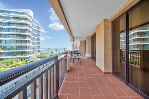 Apartment in Palm Jumeirah, Dubai 2 bedrooms, 170 sq.m. № 73561 - photo 25