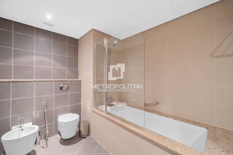 Apartment in Palm Jumeirah, Dubai 2 bedrooms, 170 sq.m. № 73561 - photo 12