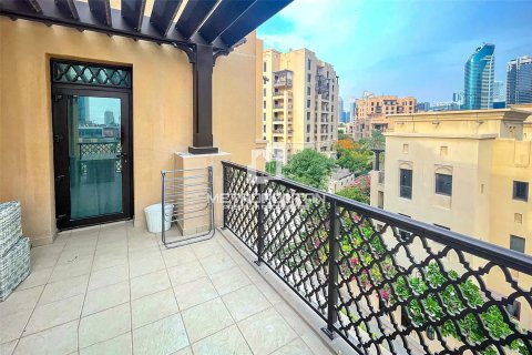 Appartement à Zanzebeel, Old Town, Dubai, 1 chambre, 101 m², № 73329