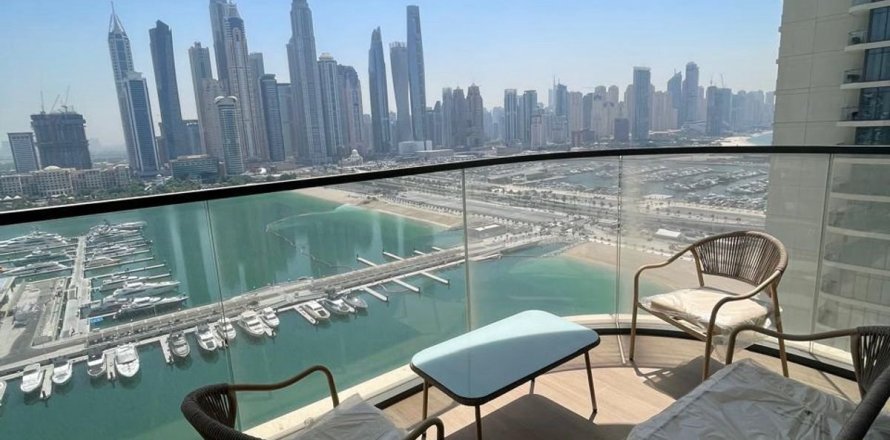 Apartment in Dubai Harbour, Dubai 3 bedrooms, 163.2 sq.m. № 115138