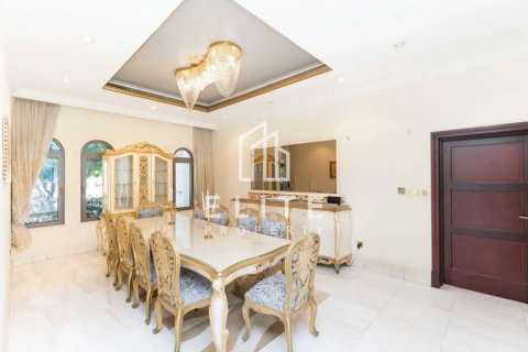 Villa in Palm Jumeirah, Dubai 6 bedrooms, 650 sq.m. № 121488 - photo 7