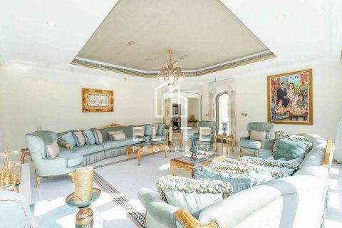 Villa in Palm Jumeirah, Dubai 6 bedrooms, 650 sq.m. № 121488 - photo 6