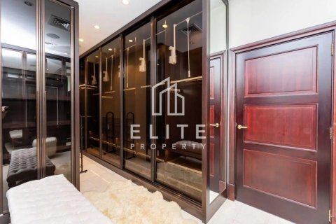 Villa in Palm Jumeirah, Dubai 6 bedrooms, 650 sq.m. № 121488 - photo 11