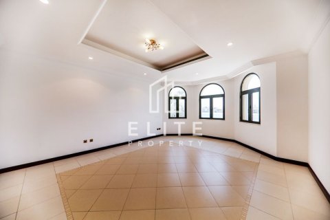 Villa en Palm Jumeirah, Dubai, 4 dormitorios, 604 m², № 121490 - foto 7