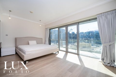 Apartment in Mohammad Bin Rashid Boulevard, Downtown Dubai (Downtown Burj Dubai), Dubai studio, 50 sq.m. № 45512 - photo 9